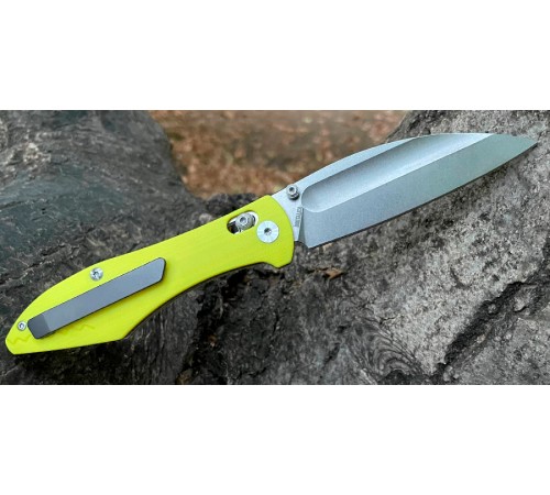 Brutalica Dino II neon