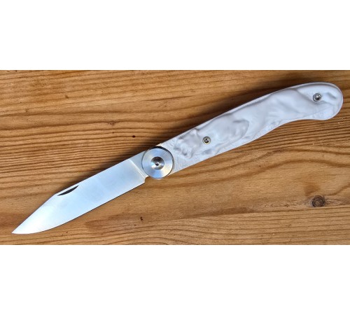 Pantera Brutalica white