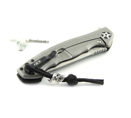 череп на темляк Batman